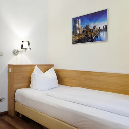 Bellevue Hotel 3*