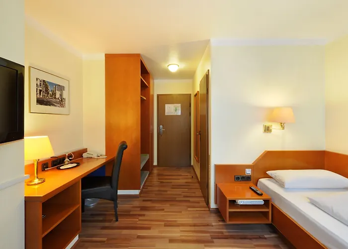 Bellevue 3* Dusseldorf