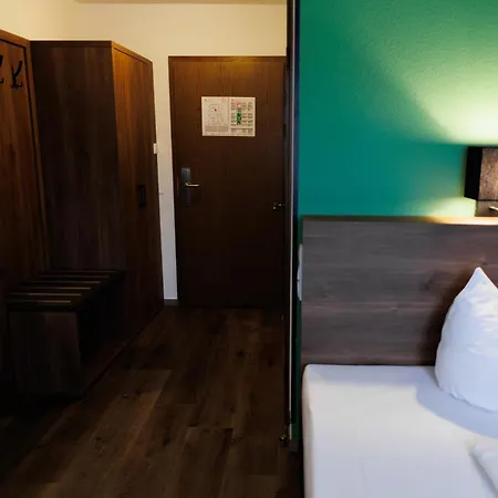 Bellevue 3* Dusseldorf