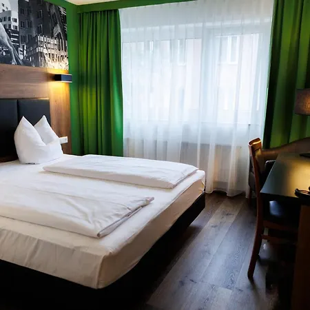 Bellevue 3* Dusseldorf