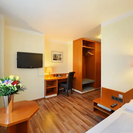 Hotel Bellevue 3*